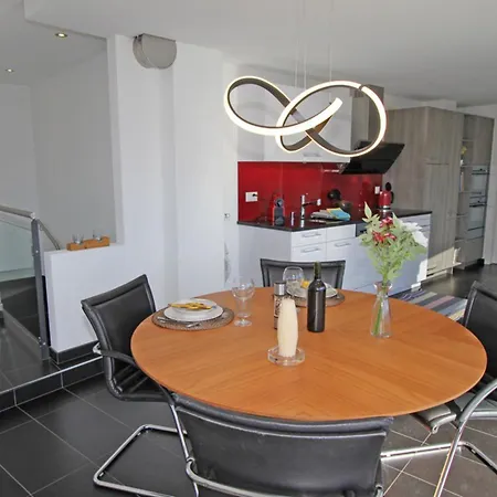 Casa Serena, 3-zimmerwohnung-duplex By Holap Sa * Brione sopra Minusio